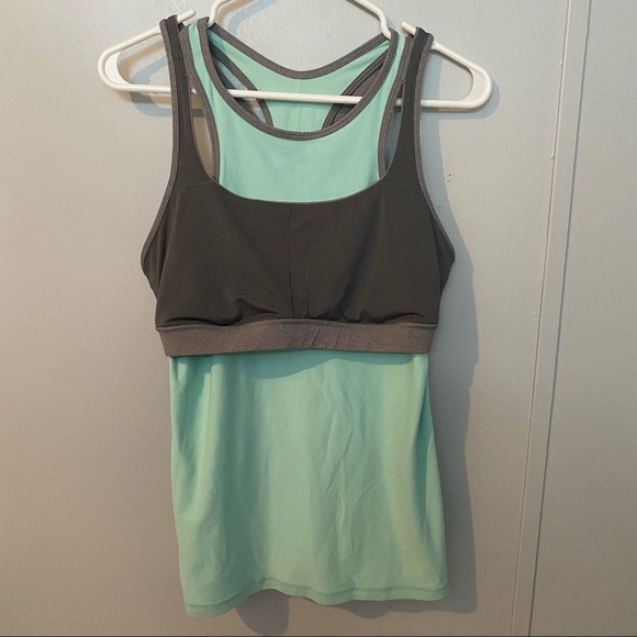 Lululemon Activewear Top Size 10 - Picture 7 of 9